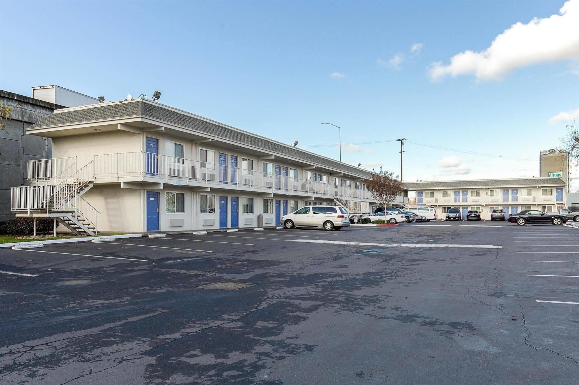 Motel 6 Hayward, Ca- Silicon Valley Gateway Exteriér fotografie